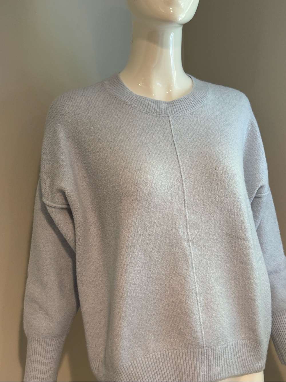 Vince Camuto Soft Blue Knit Crewneck Sweater Medium Oversized Cozy